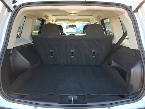 Used 2015 Jeep Patriot Latitude image 27