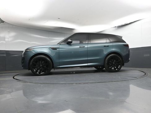 Used 2024 Land Rover Range Rover Sport Dynamic SE AWD/4WD image 30