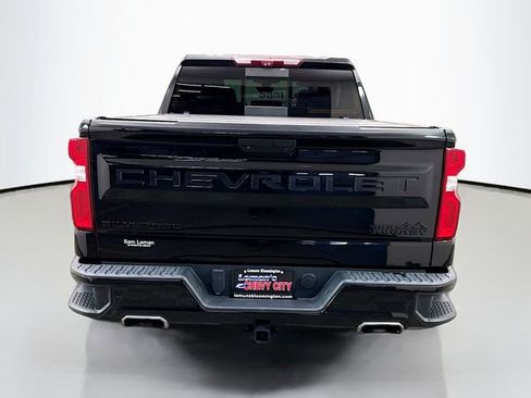Used 2022 Chevrolet Silverado 1500 High Country w/ Technology Package AWD/4WD image 7