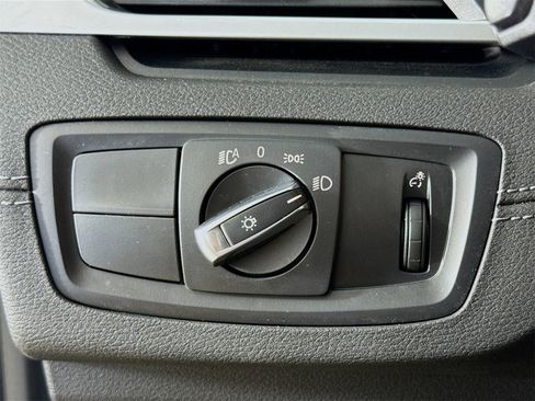 Used 2020 BMW X1 sDrive28i image 10