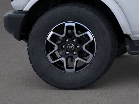 New 2026 Ford Bronco Outer Banks AWD/4WD image 21
