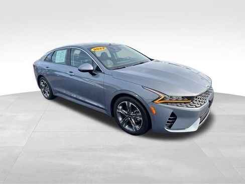 Used 2022 Kia K5 EX image 3