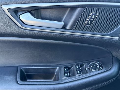 Used 2023 Ford Edge SEL w/ Convenience Package AWD/4WD image 11