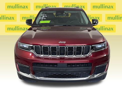 Used 2021 Jeep Grand Cherokee L Limited AWD/4WD image 15