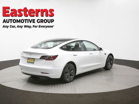Used 2023 Tesla Model 3 Standard Range image 44