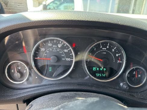 Used 2014 Jeep Wrangler Sahara w/ Connectivity Group image 13