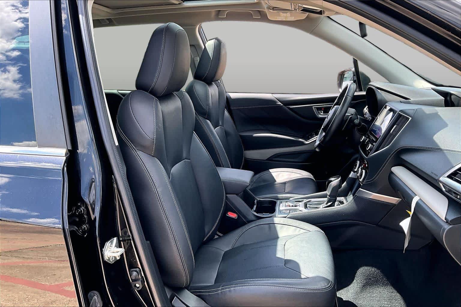 Used 2023 Subaru Forester Limited AWD/4WD image 9