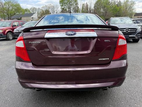 Used 2011 Ford Fusion SEL w/ 302A Rapid Spec Order Code image 6