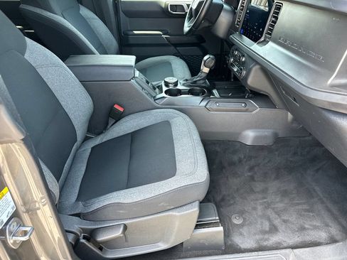 Used 2025 Ford Bronco Big Bend AWD/4WD image 13