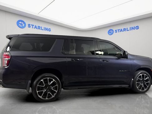Used 2022 Chevrolet Suburban RST w/ Sport Performance Package RWD image 10