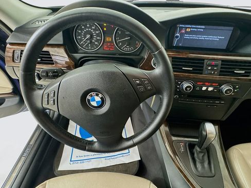 Used 2011 BMW 328i Sedan RWD image 13