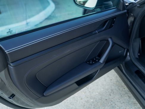 Used 2024 Porsche 911 Carrera GTS image 18