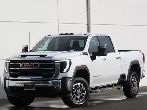 Used 2025 GMC Sierra 2500 SLT w/ SLT Premium Package AWD/4WD image 1