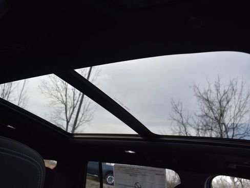 New 2026 Chevrolet Traverse LT w/ Sun and Wheel Package image 14