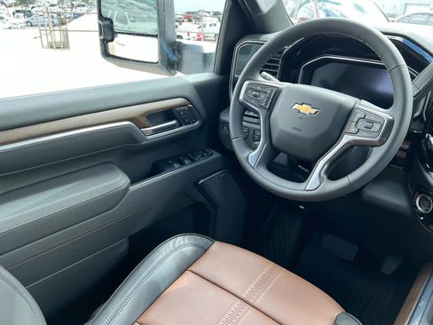 New 2026 Chevrolet Silverado 2500 High Country w/ Technology Package image 12