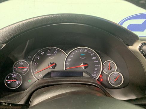 Used 2005 Chevrolet Corvette Coupe w/ Preferred Equipment Group image 22