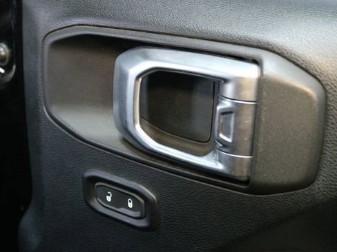 Used 2019 Jeep Wrangler Unlimited Sport w/ Cold Weather Group image 9