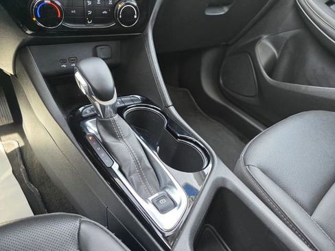 Used 2024 Buick Encore GX Sport Touring FWD image 23
