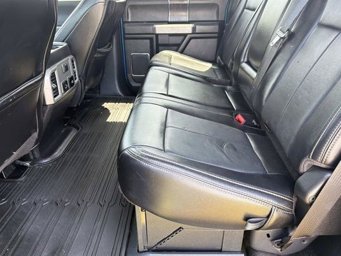 Used 2020 Ford F250 Lariat w/ Tremor Off-Road Package AWD/4WD image 15