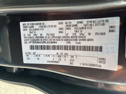 Used 2024 Ford Ranger Lariat w/ Advanced Towing Package AWD/4WD image 38