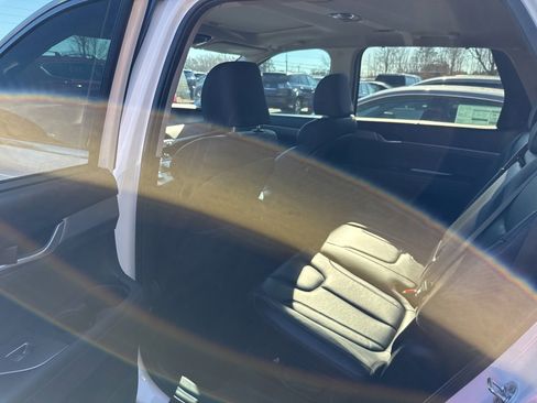 Used 2022 Hyundai Palisade SEL w/ 8P Bench Seat Package image 9