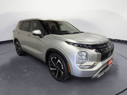 Used 2024 Mitsubishi Outlander SE