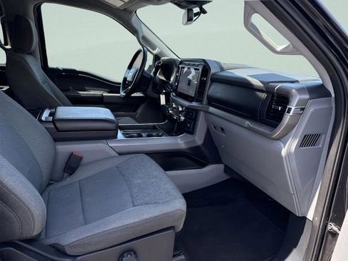 Used 2024 Ford F150 XLT w/ Mobile Office Package image 18
