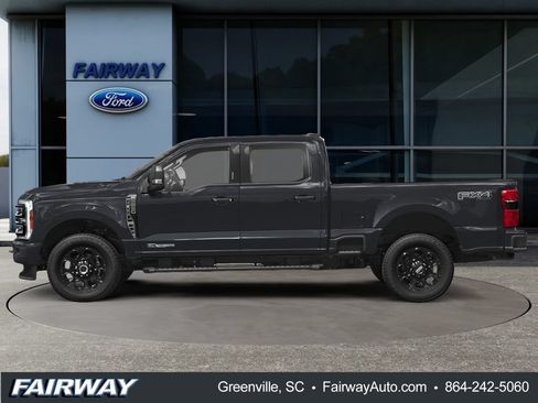 Used 2024 Ford F250 XLT w/ 360-Degree Camera Package AWD/4WD image 3