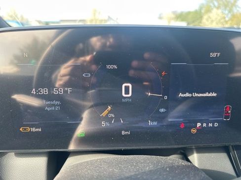 New 2026 Chevrolet Equinox EV LT w/ Comfort Package FWD image 11