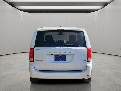 Used 2015 Dodge Grand Caravan R/T w/ Driver Convenience Group FWD image 2