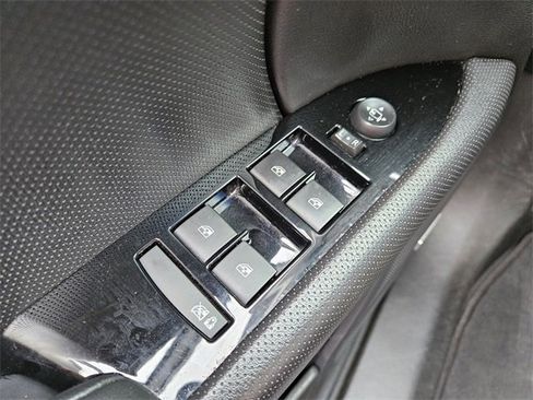 Used 2019 Cadillac XTS Luxury image 31