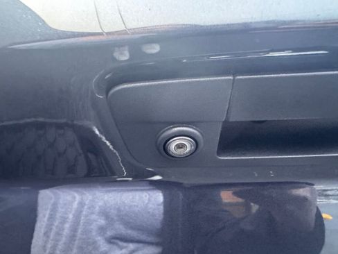 Used 2015 RAM 1500 Classic SLT w/ Luxury Group image 27