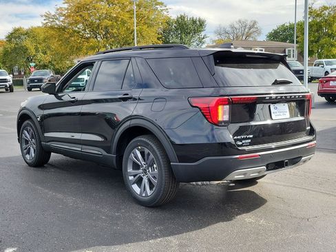 New 2026 Ford Explorer Active image 6