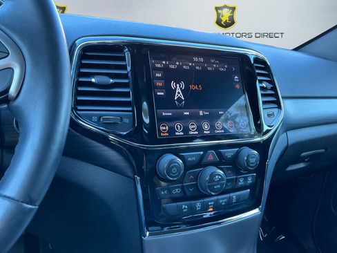 Used 2019 Jeep Grand Cherokee Altitude image 13