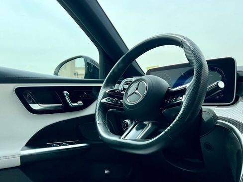 Certified 2023 Mercedes-Benz C 300 4MATIC Sedan image 15