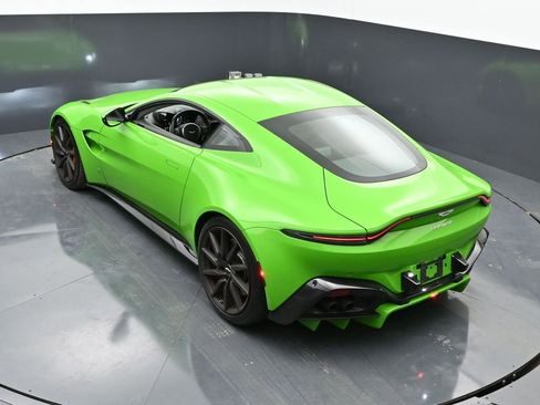 Used 2020 Aston Martin V8 Vantage Coupe image 44
