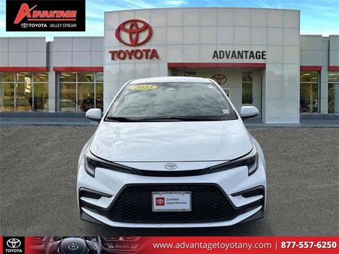 Certified 2023 Toyota Corolla SE w/ Carpet Mat Package (TMS) image 2