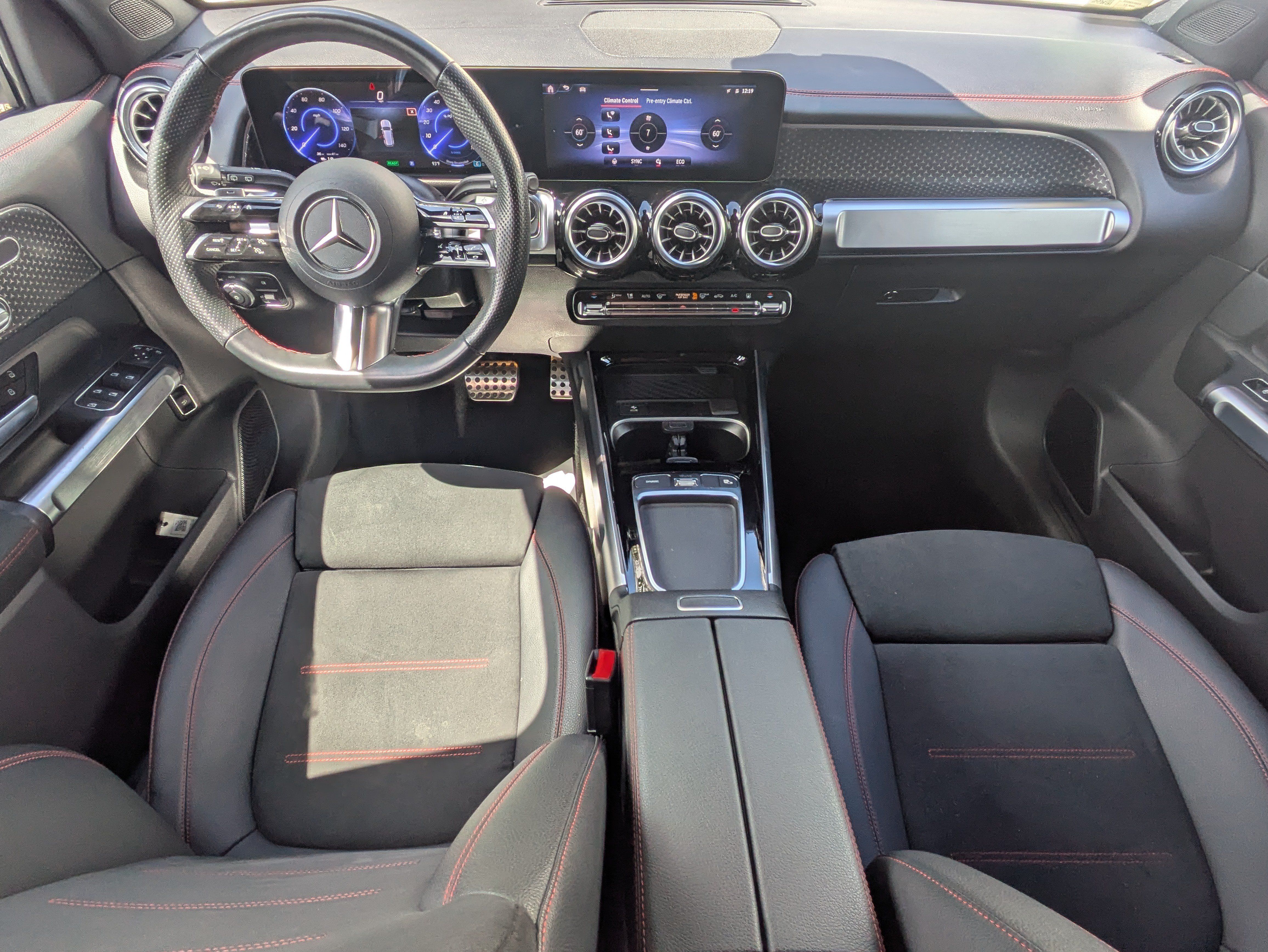 Used 2024 Mercedes-Benz EQB 350 4MATIC SUV image 13