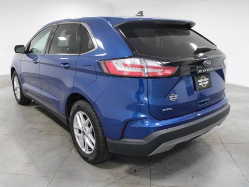 Used 2024 Ford Edge SEL AWD/4WD image 7