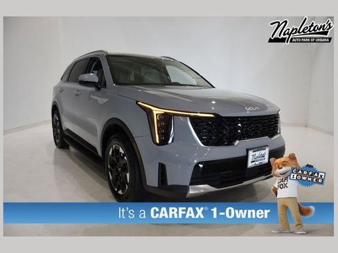 Certified 2025 Kia Sorento S AWD/4WD image 1