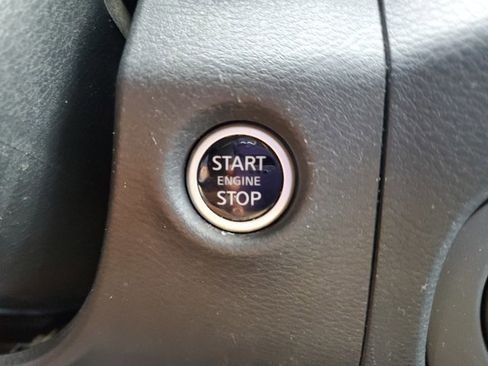 Used 2023 Nissan Frontier SV w/ Tow Package image 29