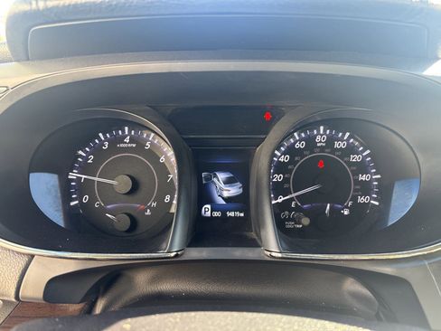 Used 2015 Toyota Avalon XLE image 22