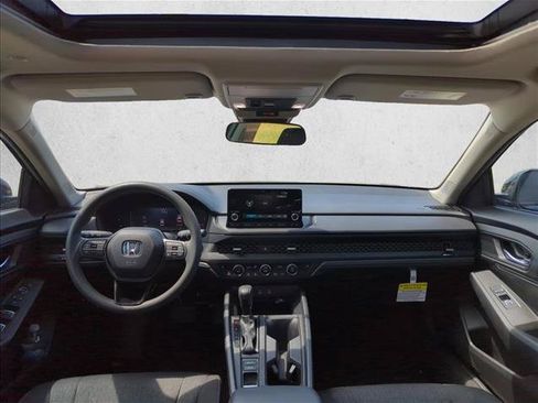 Used 2025 Honda Accord SE image 21