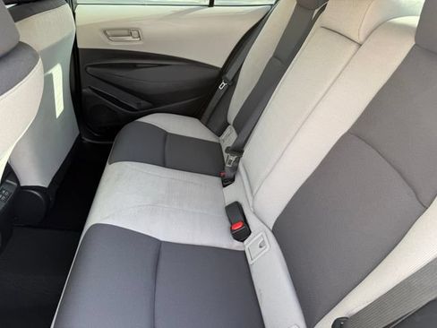 Used 2026 Toyota Corolla LE FWD image 28