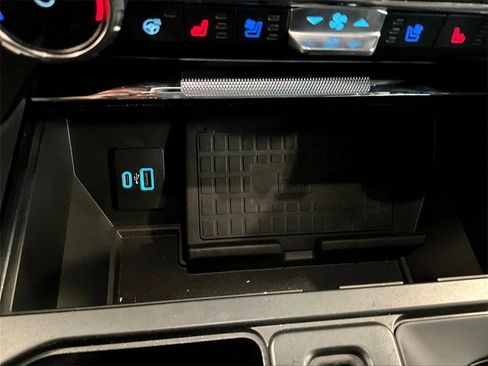 Used 2022 Ford F150 Platinum w/ Equipment Group 701A High image 26