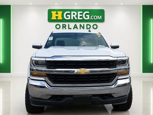 Used 2018 Chevrolet Silverado 1500 LT AWD/4WD image 7