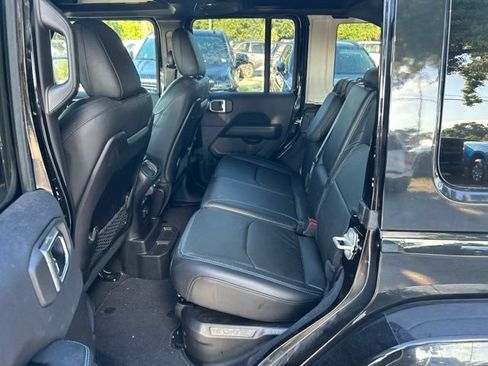 Used 2024 Jeep Wrangler High Altitude AWD/4WD image 6