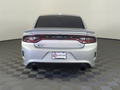 Used 2022 Dodge Charger GT RWD image 6