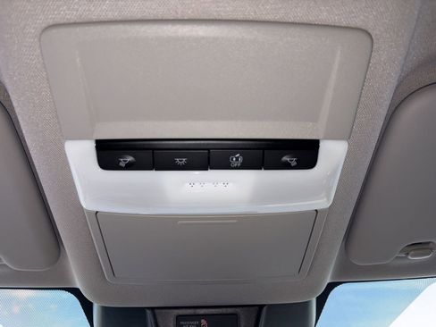 Certified 2024 Nissan Rogue S FWD image 21