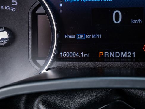 Used 2019 Ford F350 Lariat w/ Lariat Value Package image 20